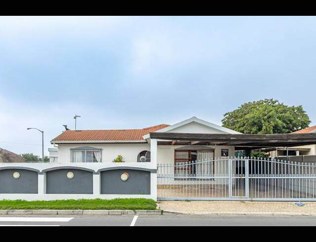 4 BEDROOM HOUSE FOR SALE IN WINDSOR PARK